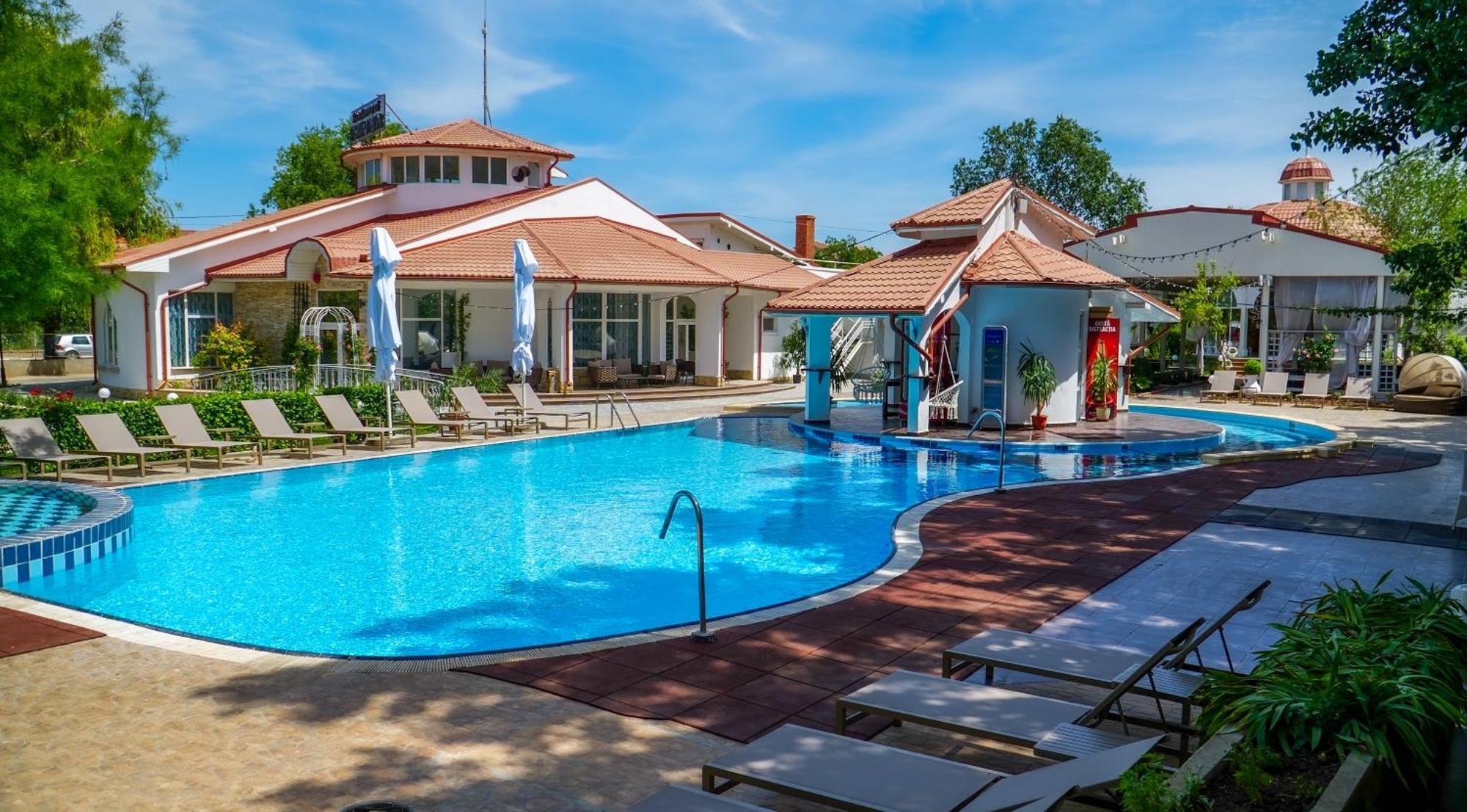 Steaua Apelor Family Resort Nufaru Exterior photo