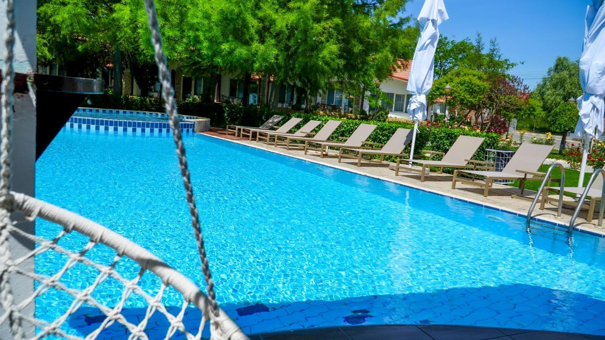 Steaua Apelor Family Resort Nufaru Exterior photo
